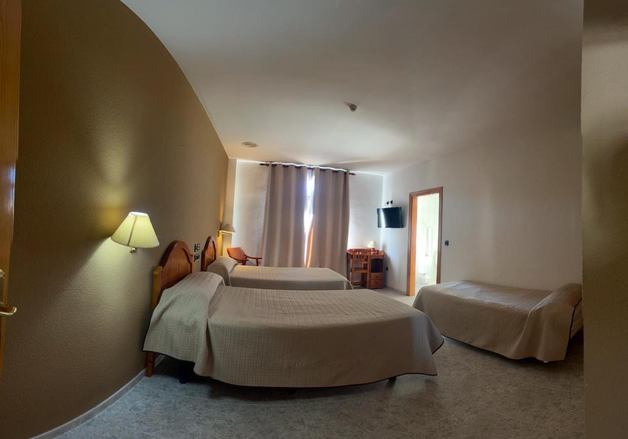 Hospedium Hotel Twist Torredonjimeno Екстер'єр фото