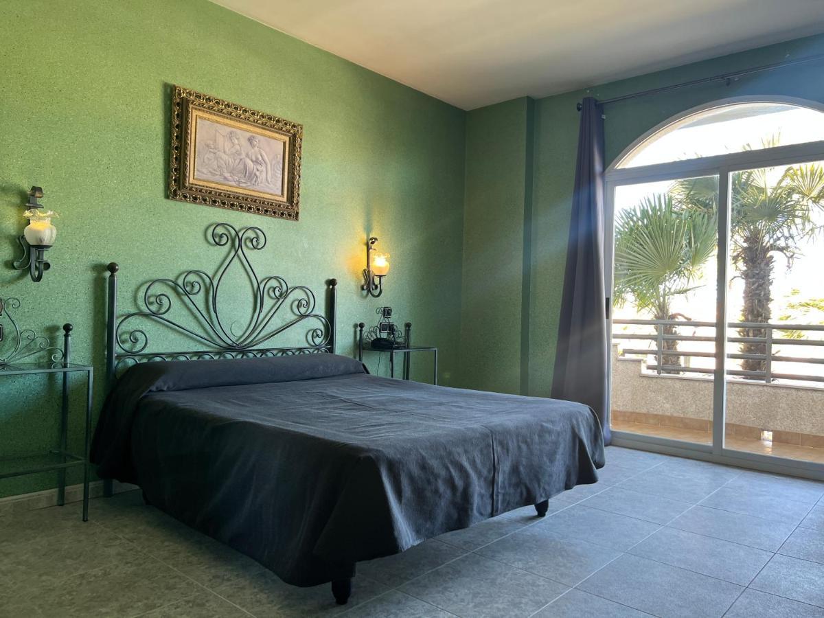 Hospedium Hotel Twist Torredonjimeno Екстер'єр фото